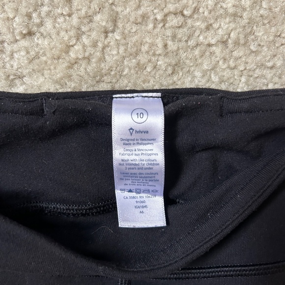 Ivivva girls size 10 capri leggings - Picture 3 of 3